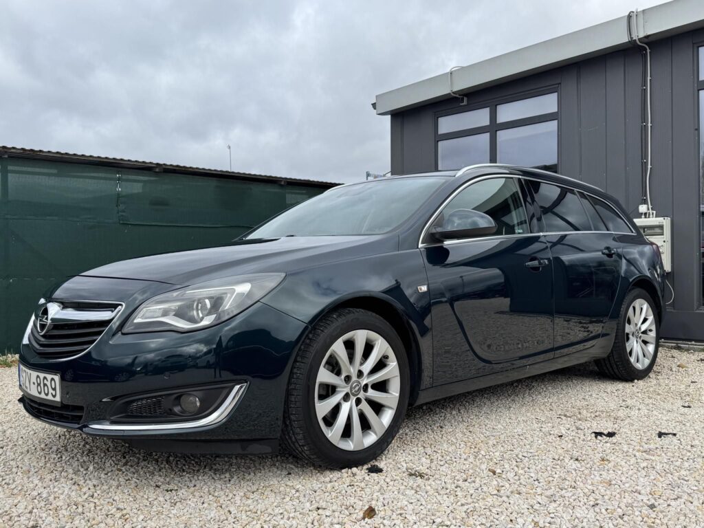 OPEL INSIGNIA